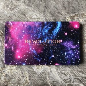 Galaxy Eye Shadow palette✨💫